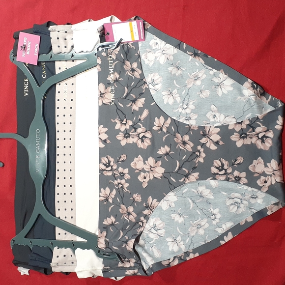 Vince Camuto Other - VINCE CAMUTO BIKINI.